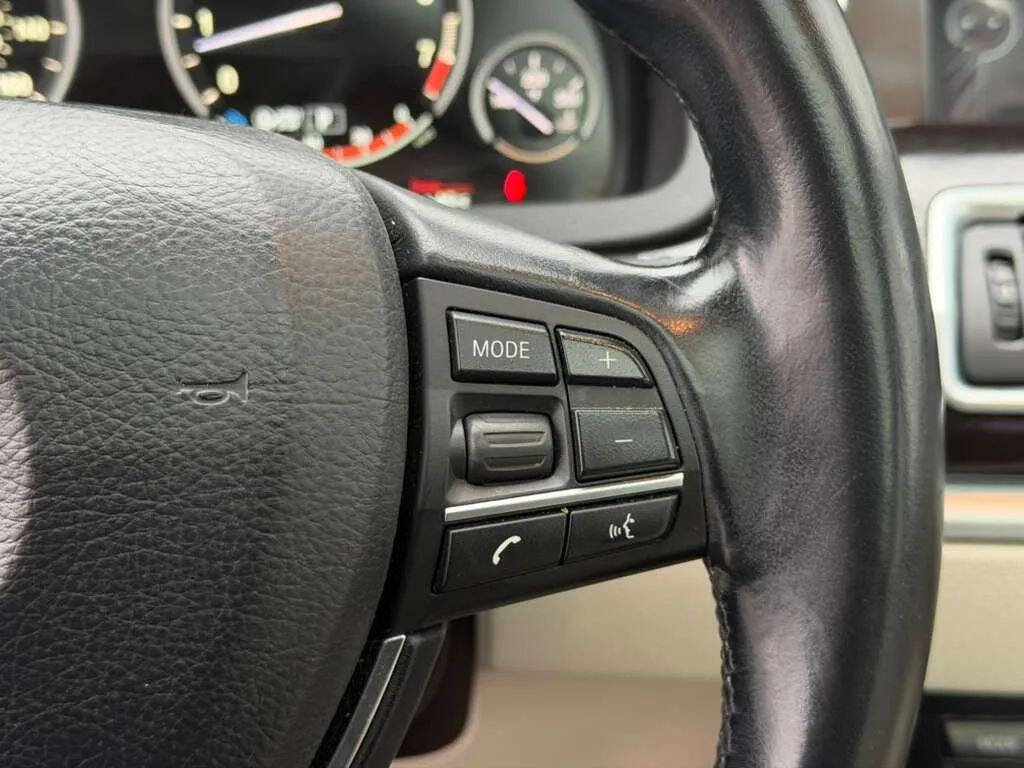 Used 2014 BMW 535i Gran Turismo xDrive image 15