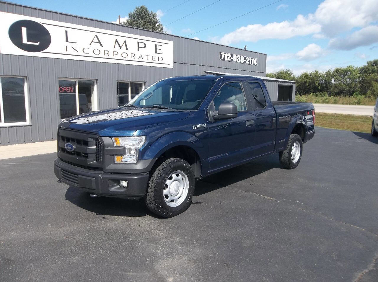 Used 2017 Ford F150 XL w/ Equipment Group 101A Mid image 3