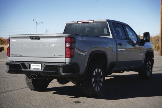 Used 2024 Chevrolet Silverado 2500 Custom w/ Custom Convenience Package image 6