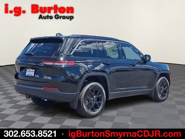 New 2026 Jeep Grand Cherokee Altitude AWD/4WD image 4