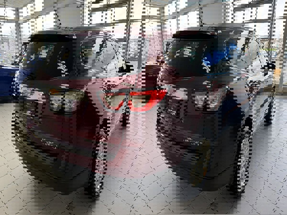 Used 2015 Chevrolet Traverse LT w/ Style and Technology Package image 62