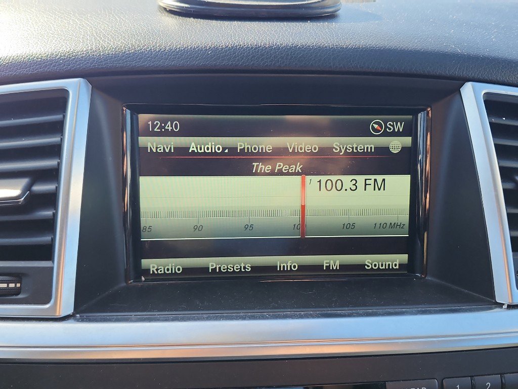 Used 2014 Mercedes-Benz ML 350 BlueTEC 4MATIC image 19