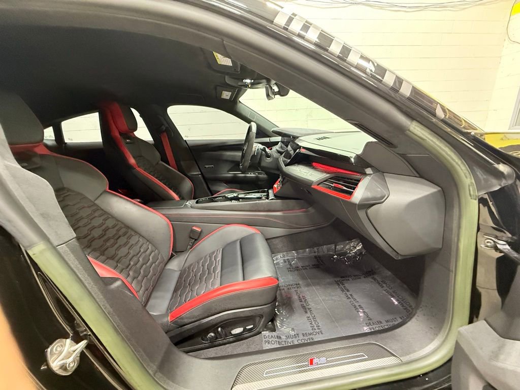 Used 2023 Audi RS e-tron GT image 50