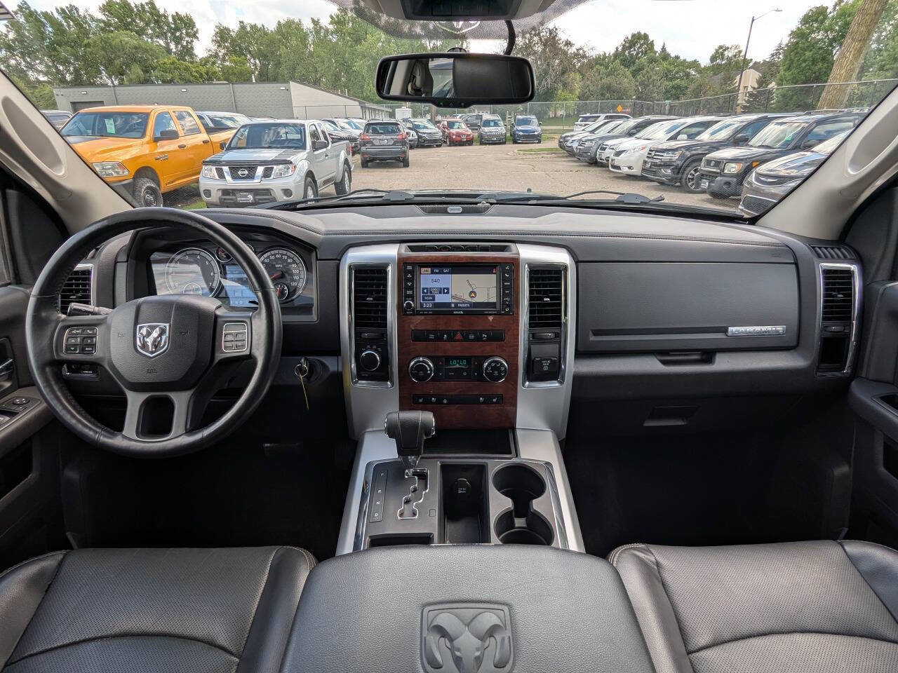 Used 2012 RAM 1500 Laramie AWD/4WD image 2