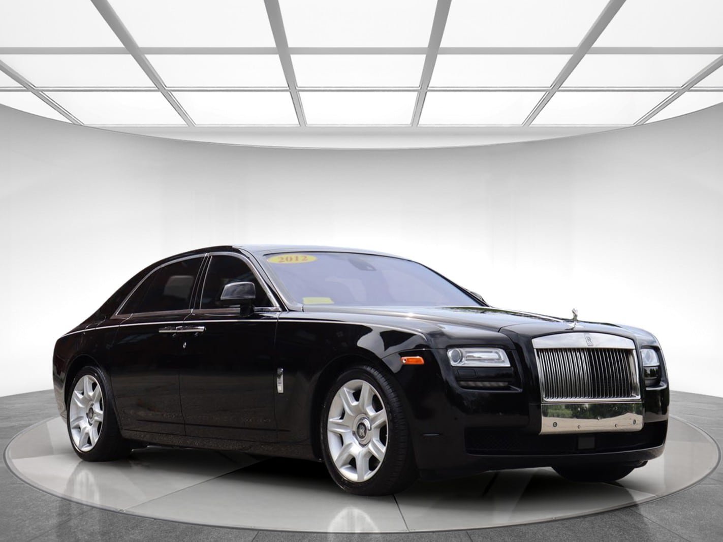 Used 2012 Rolls-Royce Ghost RWD image 3