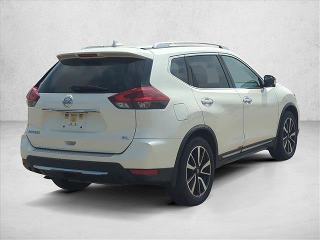Used 2018 Nissan Rogue SL w/ Premium Package image 5