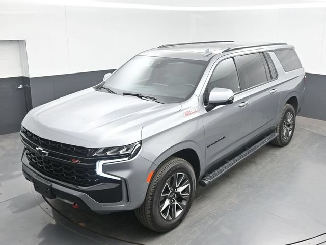 Used 2023 Chevrolet Suburban Z71 w/ Luxury Package AWD/4WD image 40