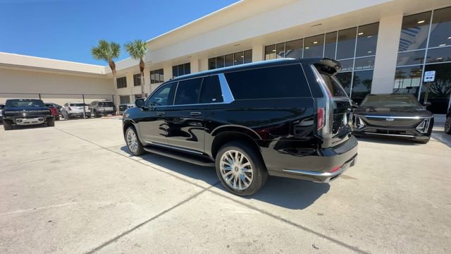 Certified 2023 Cadillac Escalade ESV Premium Luxury RWD image 10