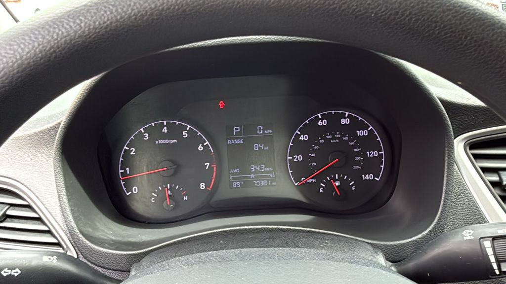 Used 2021 Hyundai Accent SE FWD image 32