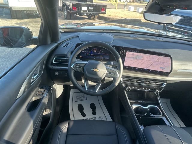 New 2026 Chevrolet Traverse LT w/ Driver Confidence Package FWD image 27