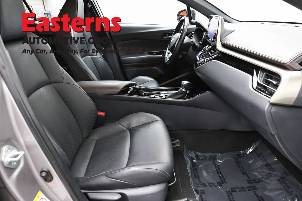 Used 2019 Toyota C-HR Limited FWD image 24
