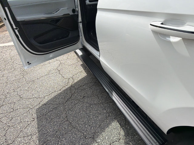 New 2027 Lincoln Navigator L Black Label AWD/4WD image 12