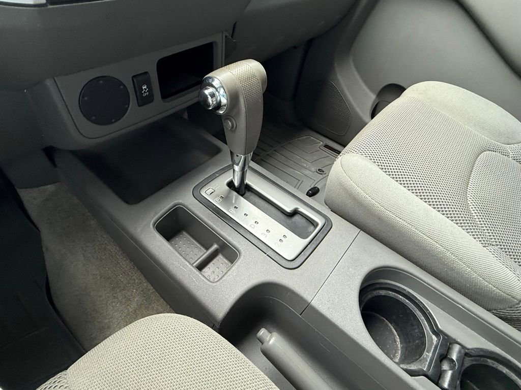 Used 2014 Nissan Frontier SV RWD image 13