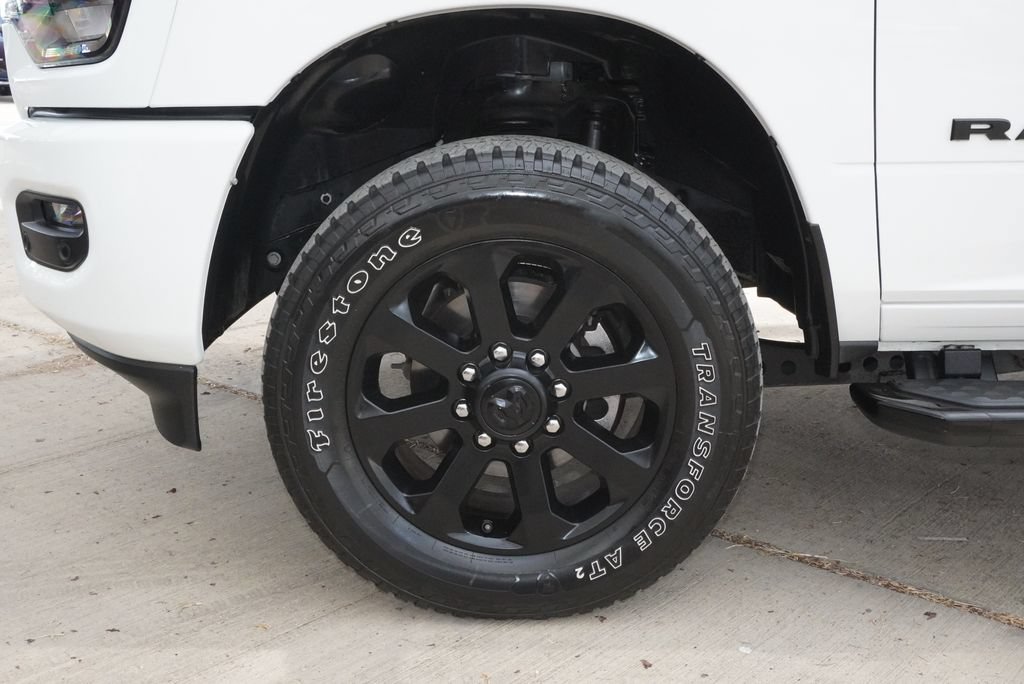 Used 2025 RAM 2500 Big Horn AWD/4WD image 12