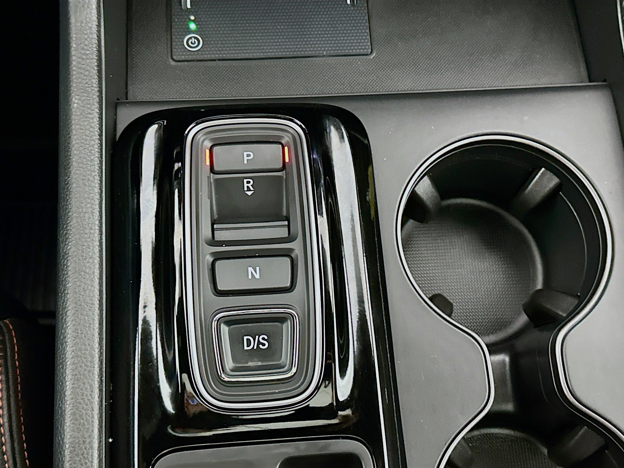 Used 2025 Honda Pilot TrailSport image 23