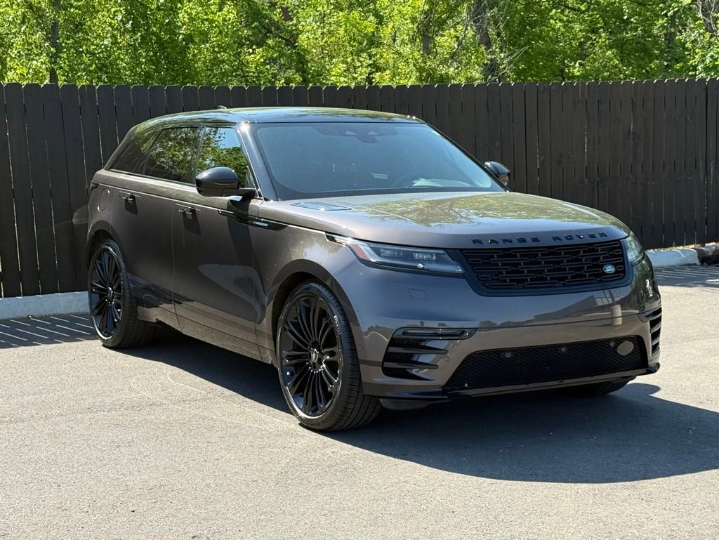 Certified 2026 Land Rover Range Rover Velar Dynamic SE AWD/4WD image 7