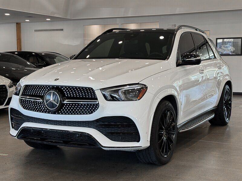 Used 2023 Mercedes-Benz GLE 450 4MATIC w/ AMG Line Exterior