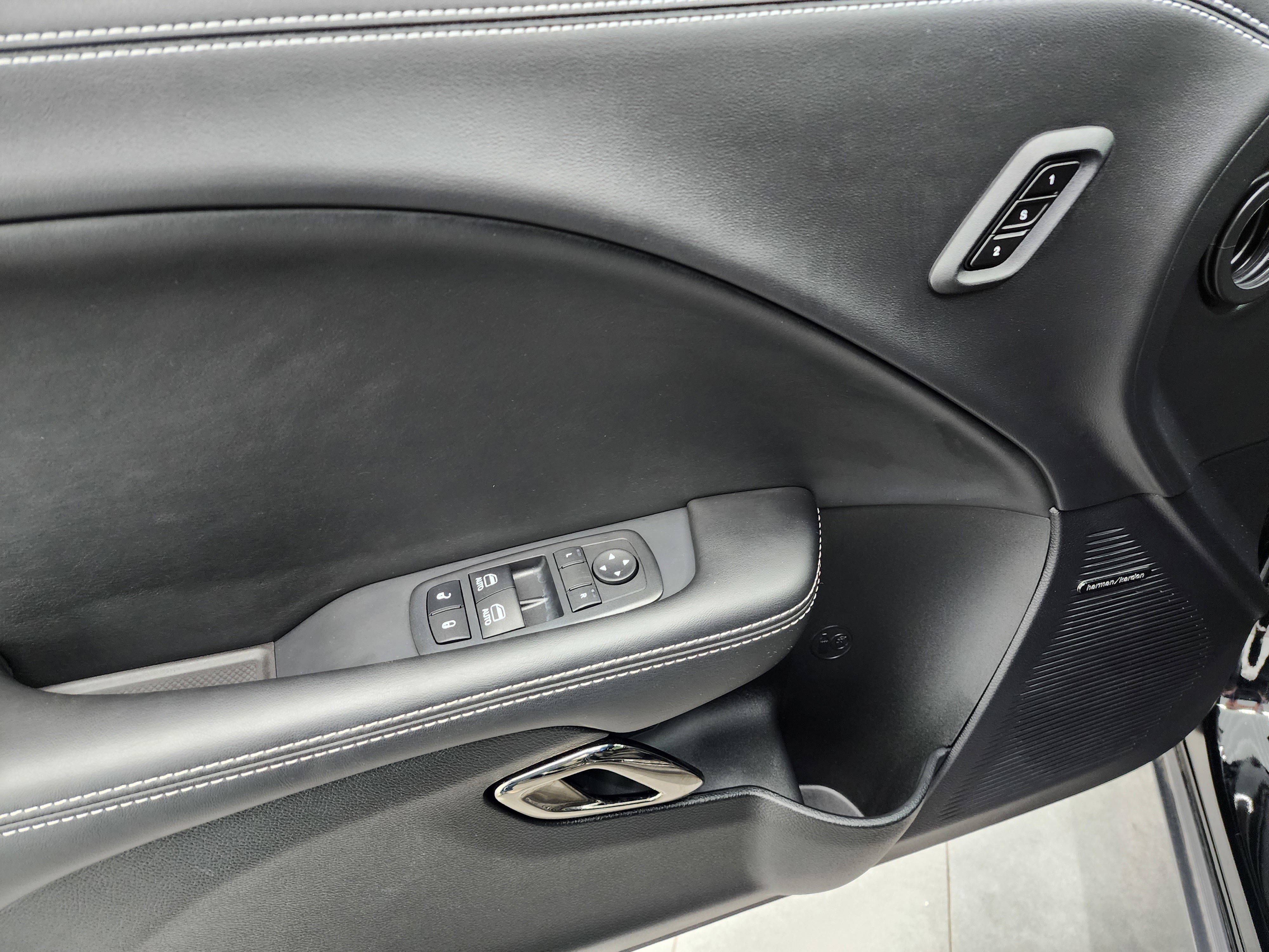 Used 2023 Dodge Challenger SRT Hellcat image 35