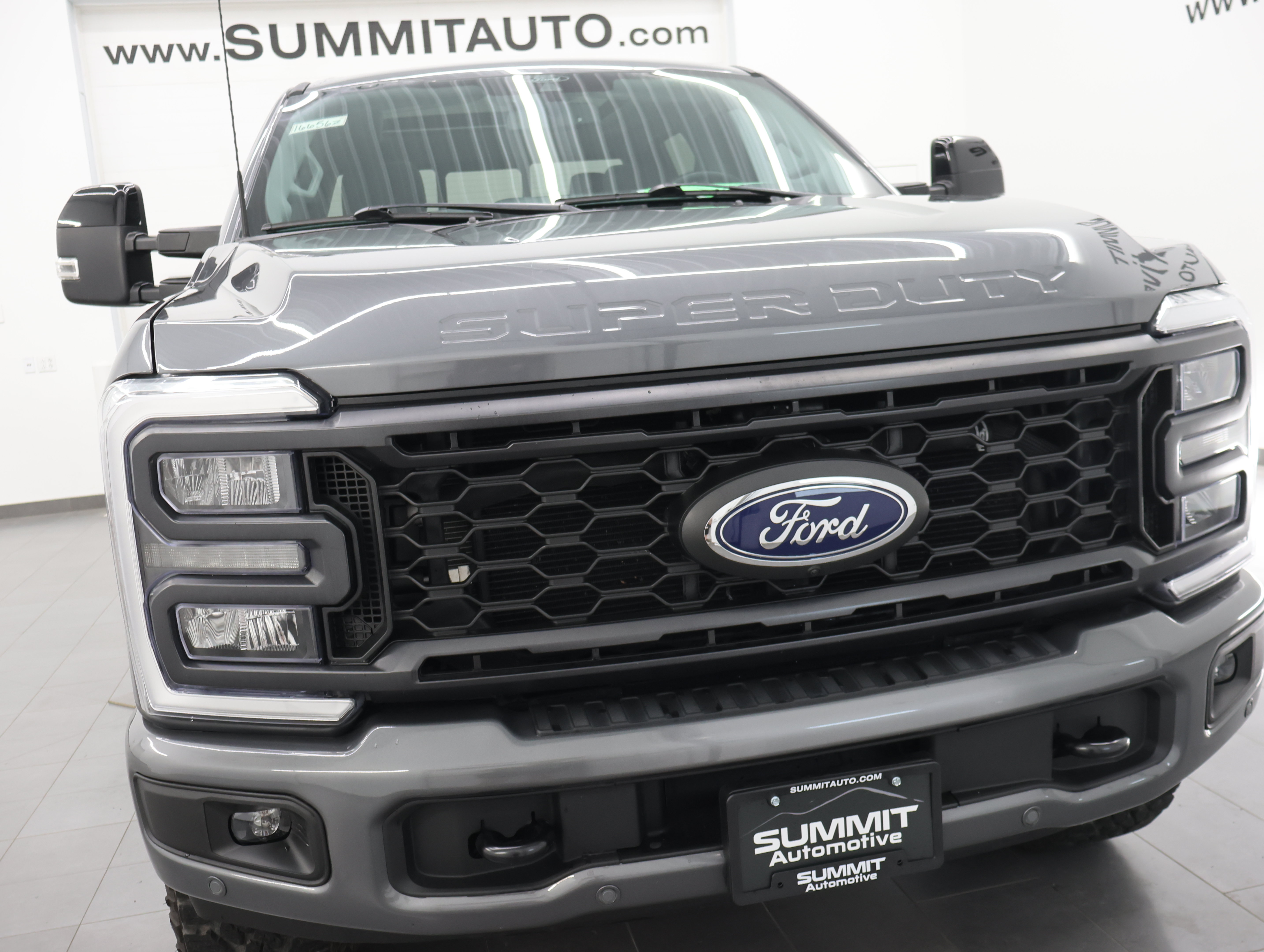 Used 2024 Ford F250 Lariat w/ Lariat Ultimate Package AWD/4WD image 26