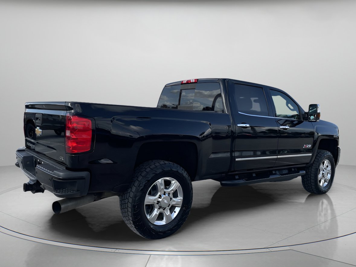Used 2018 Chevrolet Silverado 2500 LTZ w/ Duramax Plus Package image 3