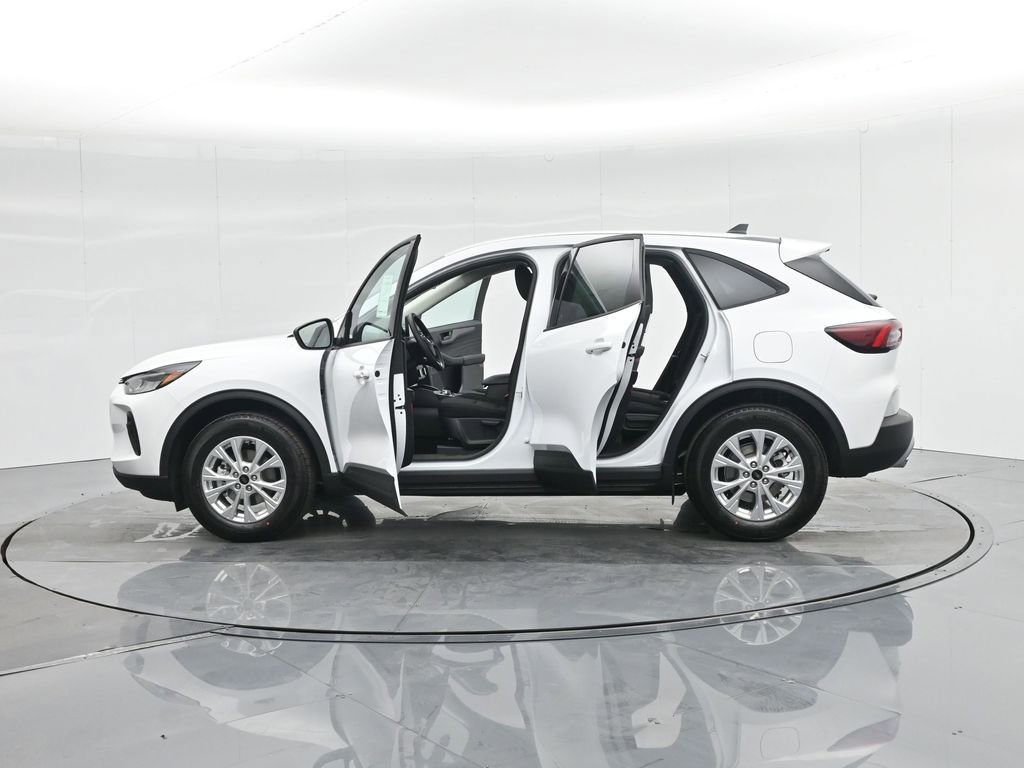 New 2025 Ford Escape Active image 36