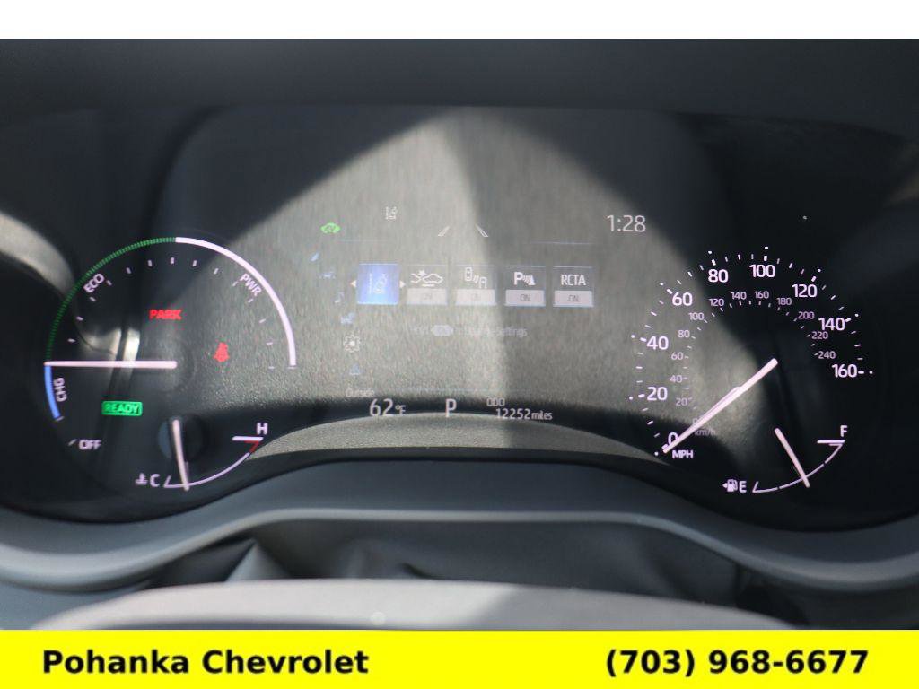 Used 2025 Toyota Sienna XLE w/ XLE Plus Package AWD/4WD image 9