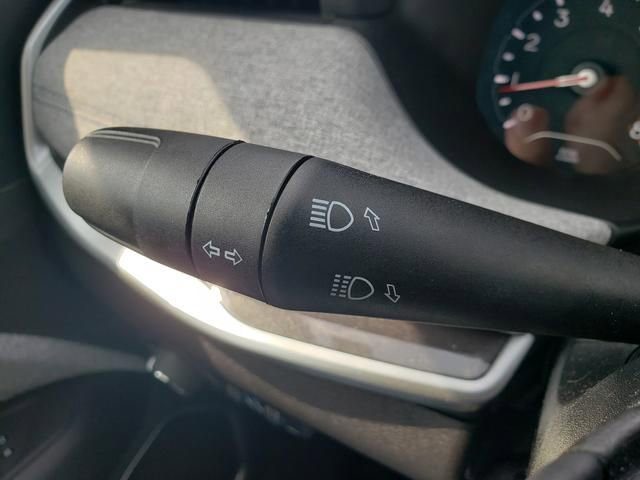 Used 2022 Jeep Compass Latitude image 27