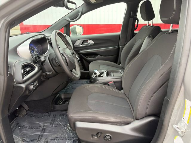 Used 2022 Chrysler Pacifica Touring AWD/4WD image 22