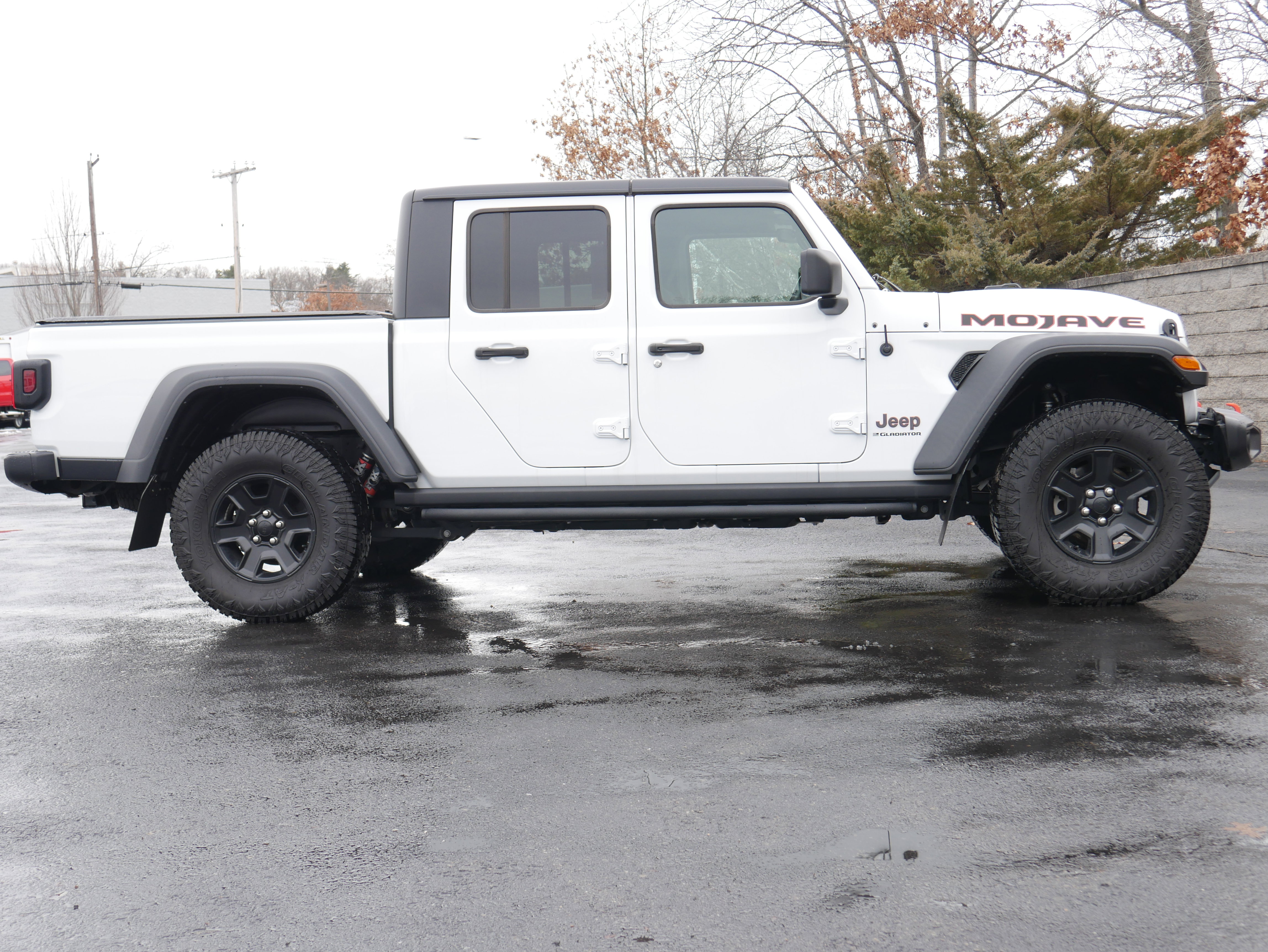 Used 2023 Jeep Gladiator Mojave w/ Cold Weather Group image 8