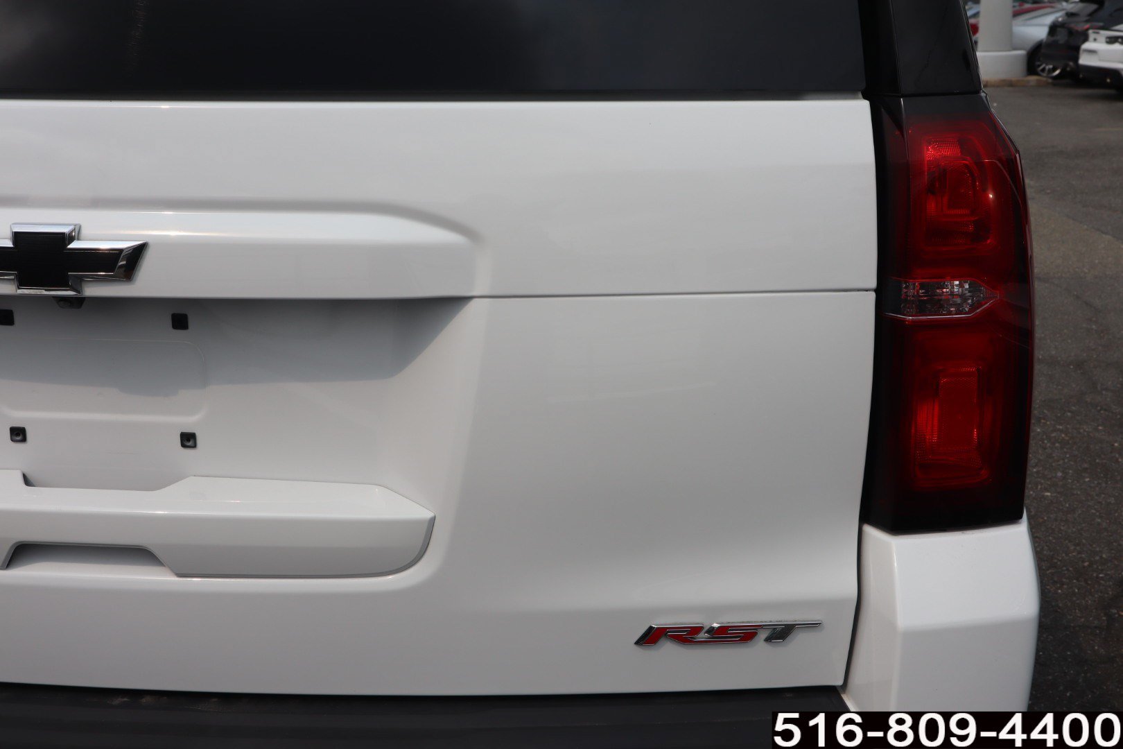 Used 2019 Chevrolet Tahoe Premier w/ RST 6.2L Performance Edition AWD/4WD image 31