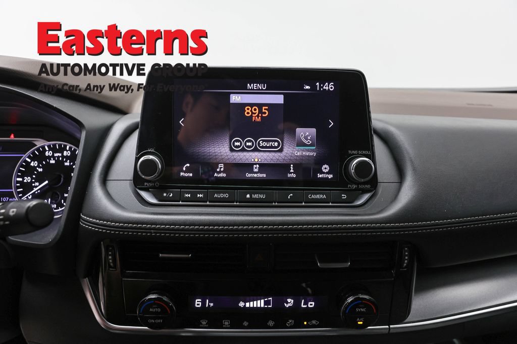 Used 2022 Nissan Rogue SV AWD/4WD image 11