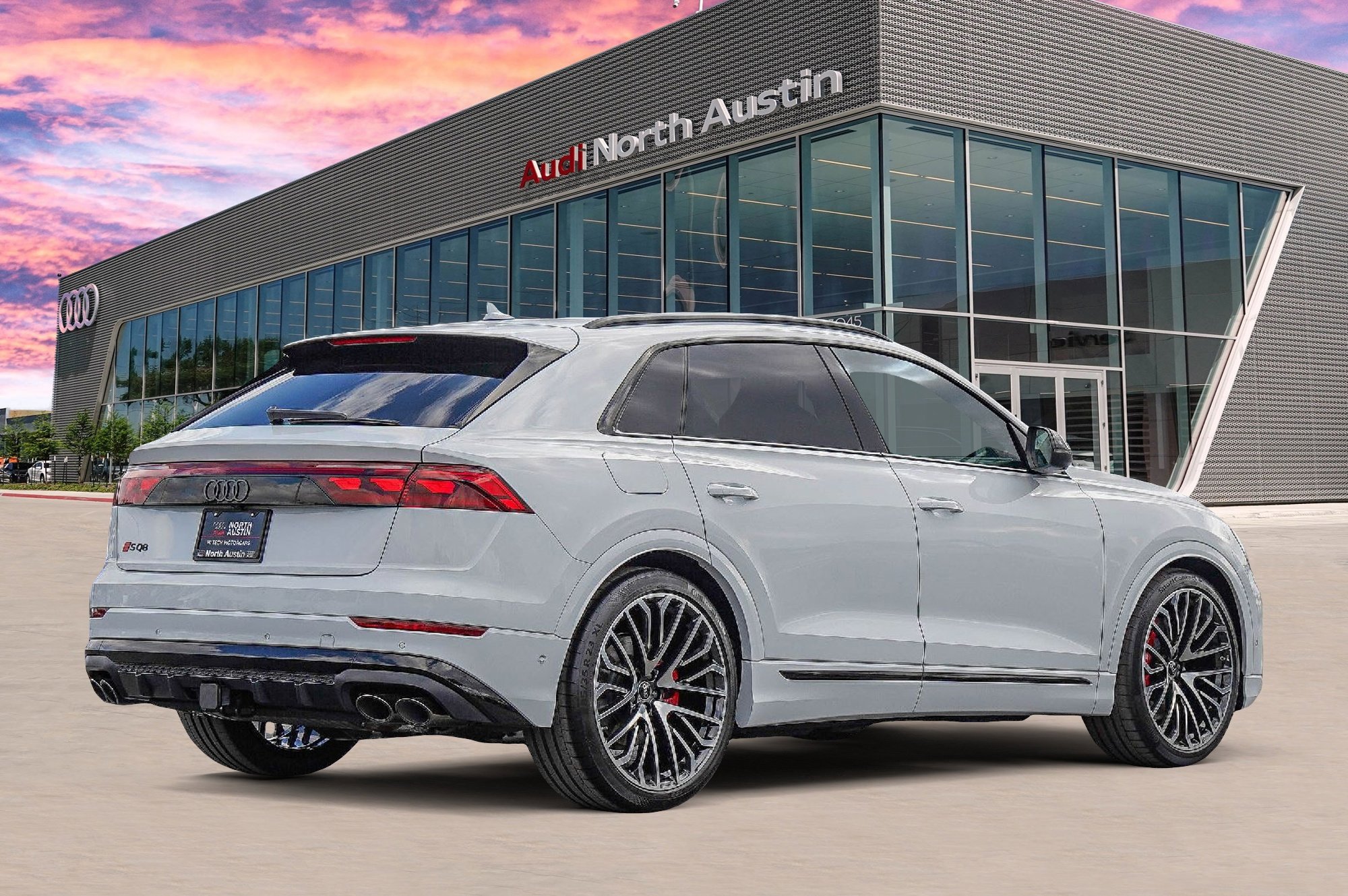 New 2026 Audi SQ8 Prestige image 4
