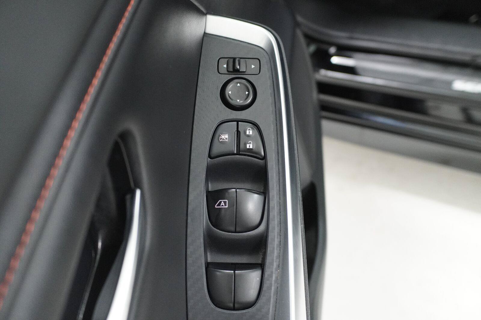 Used 2022 Nissan Sentra SR w/ Midnight Edition FWD image 21