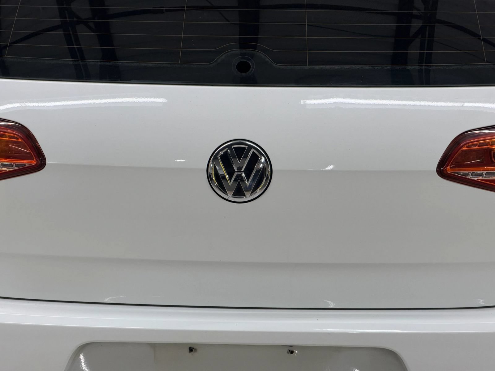 Used 2016 Volkswagen GTI S FWD image 11