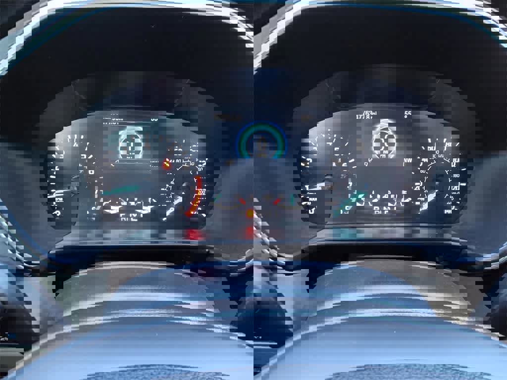 Used 2020 Ford Escape SE image 20