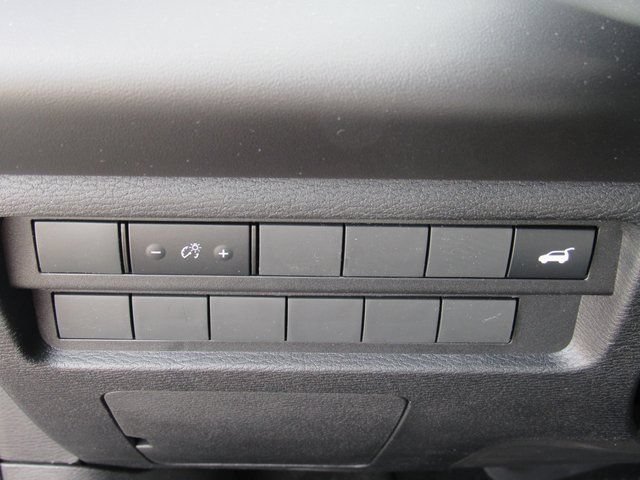 New 2025 Mitsubishi Outlander SE FWD image 23