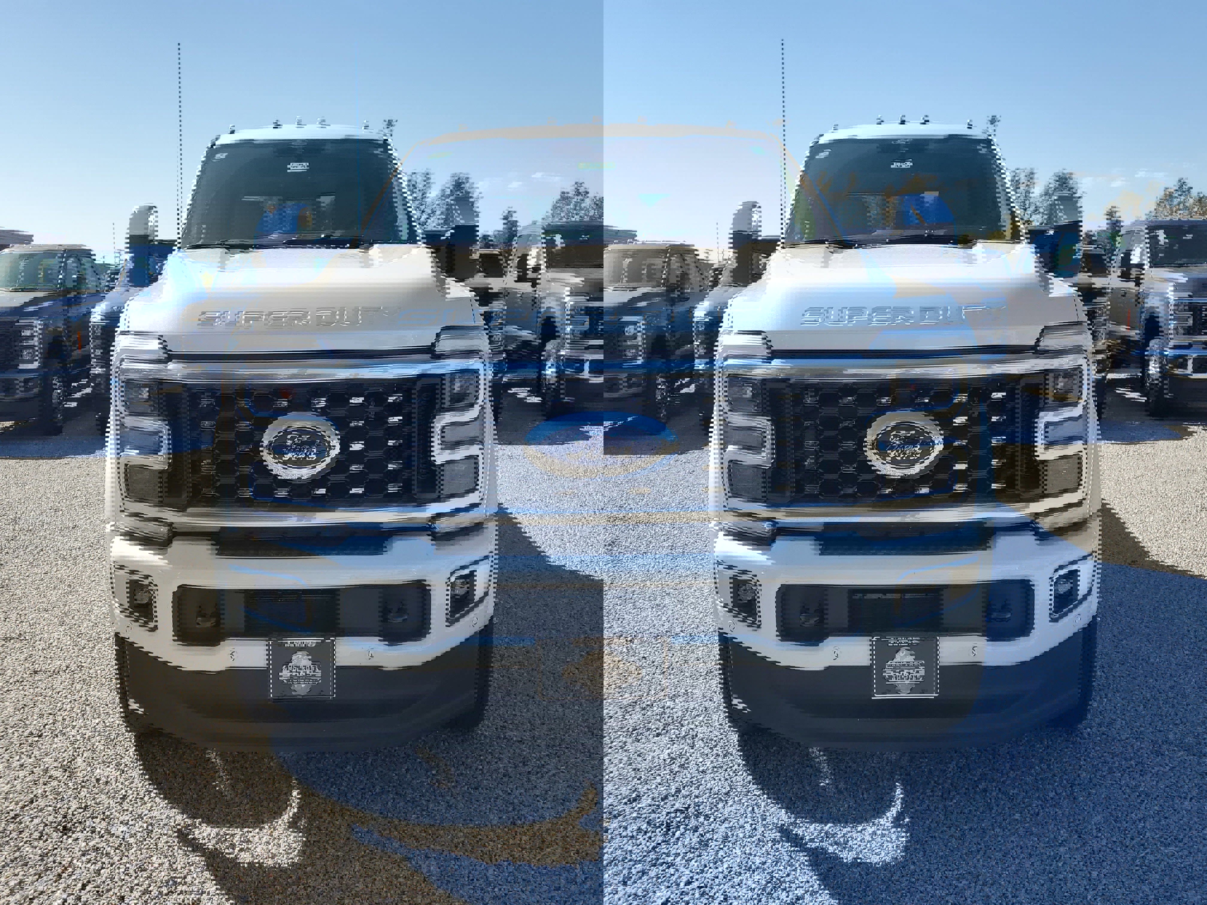 New 2026 Ford F450 Platinum w/ Platinum Plus Package image 3