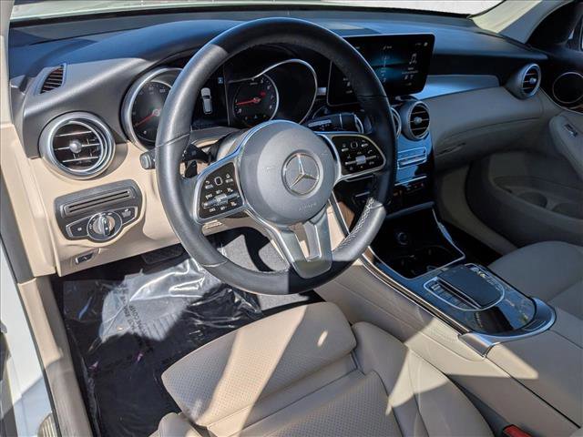Used 2021 Mercedes-Benz GLC 300 4MATIC image 10