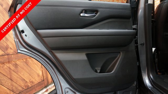 Used 2022 Nissan Pathfinder SL image 41