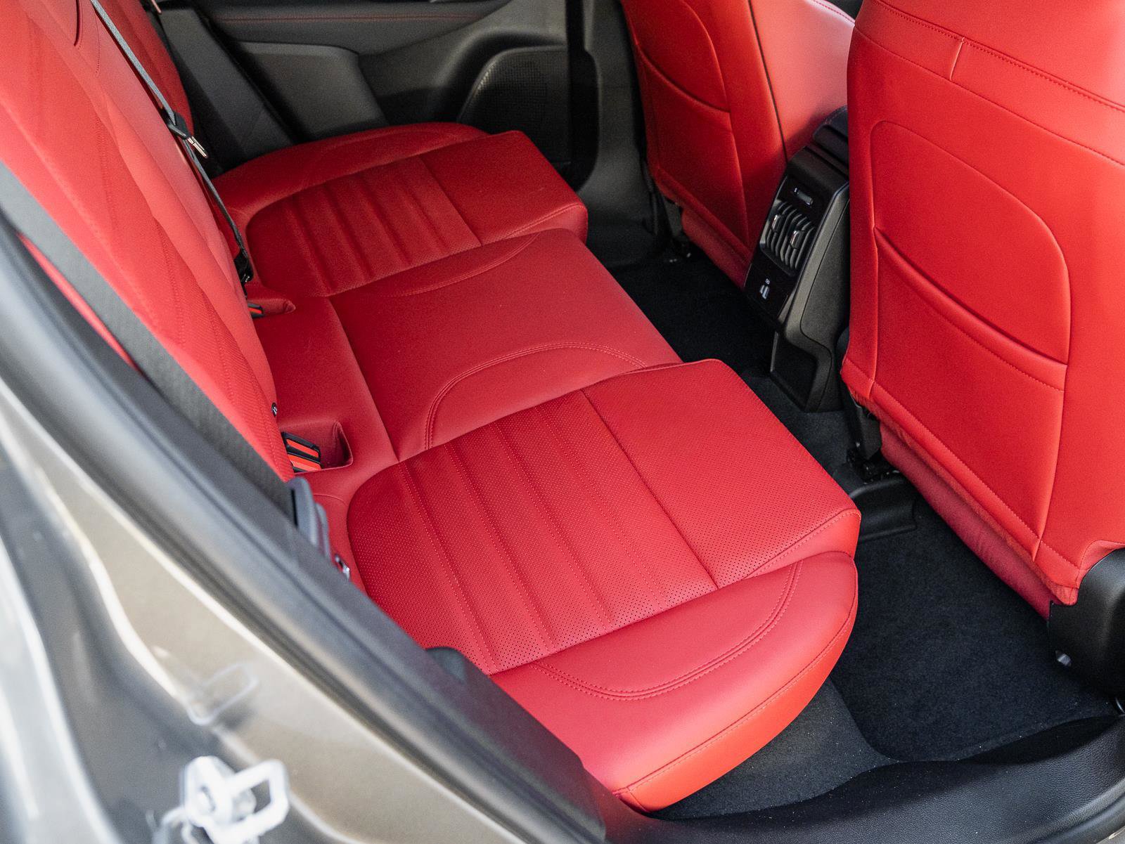 New 2026 Alfa Romeo Tonale Veloce w/ Quick Order Package 23H Volce image 26