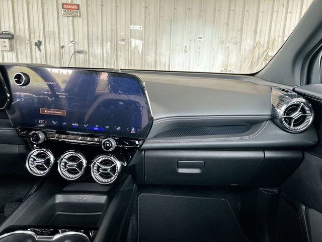 Used 2024 Chevrolet Blazer EV LT AWD/4WD image 28