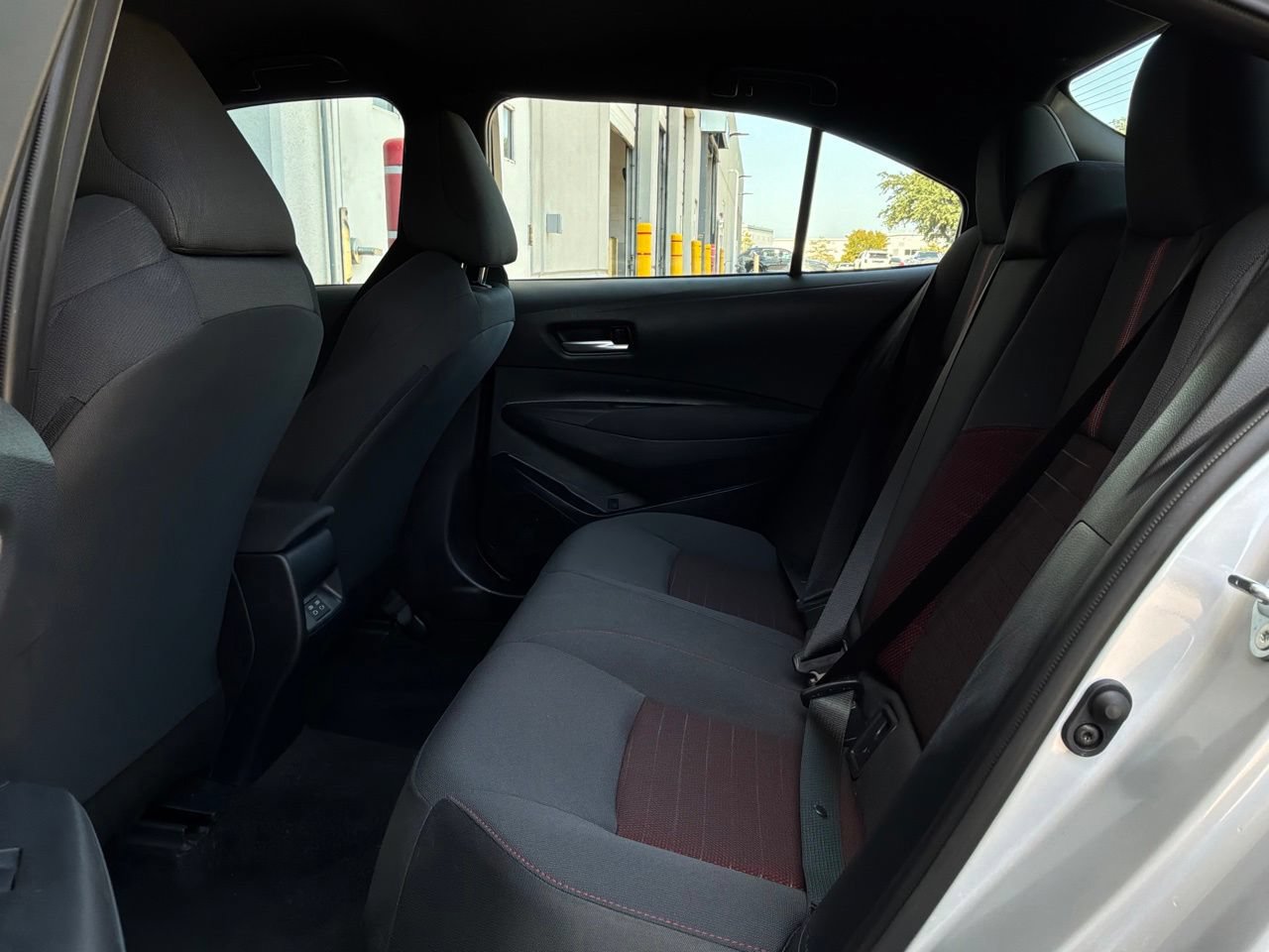 Used 2026 Toyota Corolla SE FWD image 12