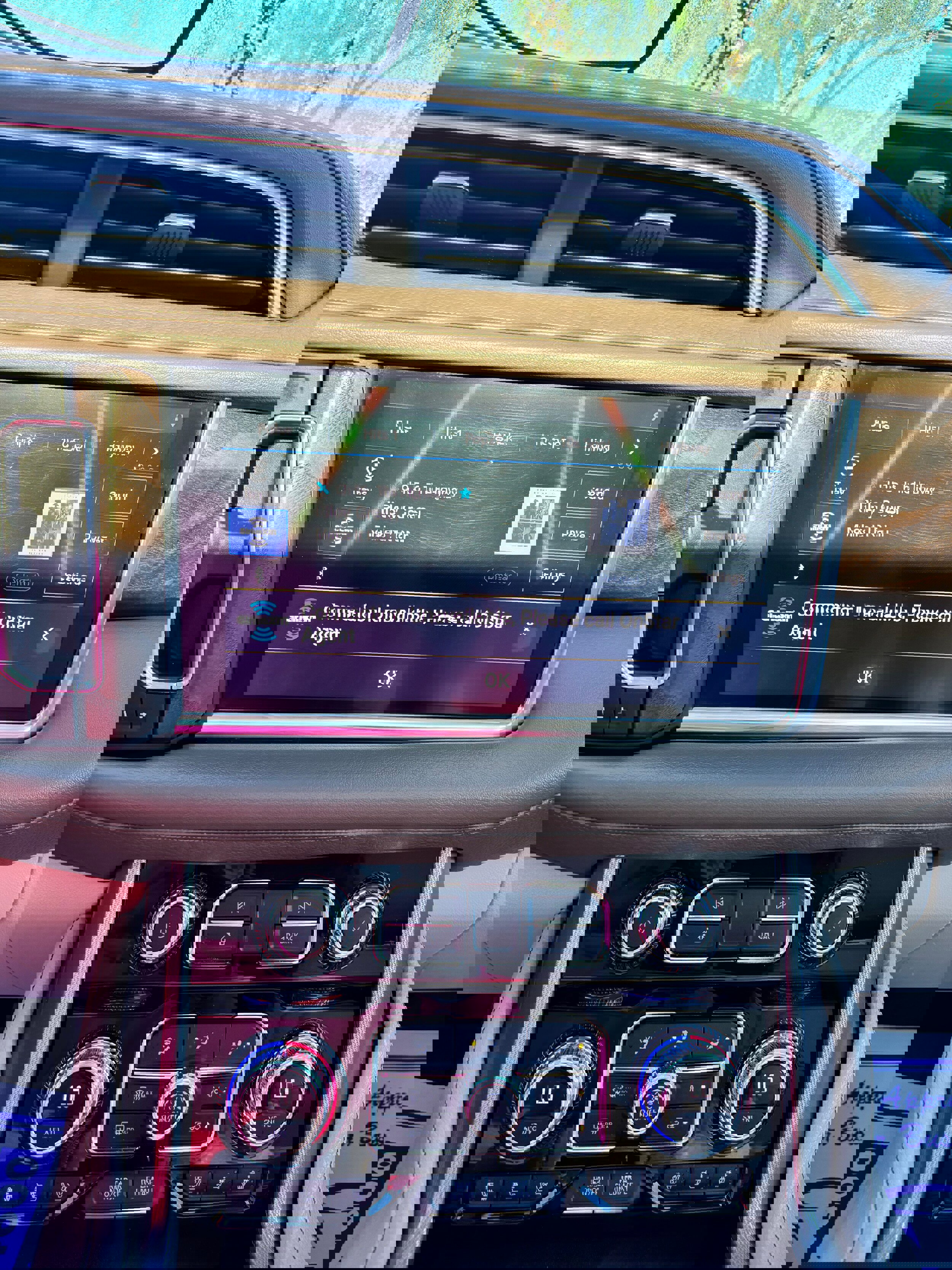 Used 2021 GMC Yukon XL Denali w/ Denali Premium Package image 23