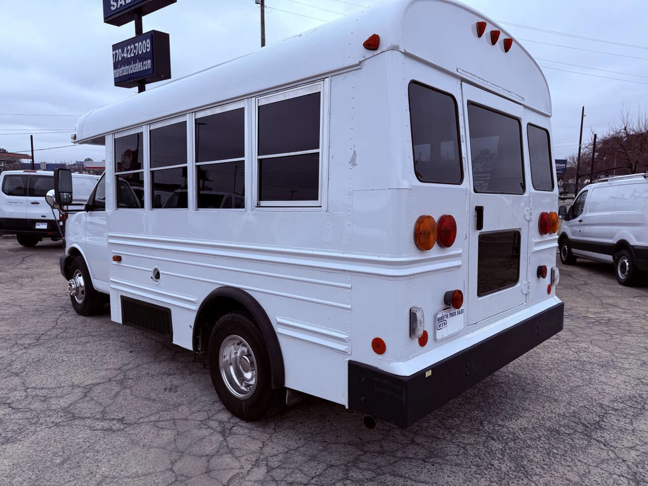 Used 2006 Chevrolet Express 3500 w/ School Bus Package image 4