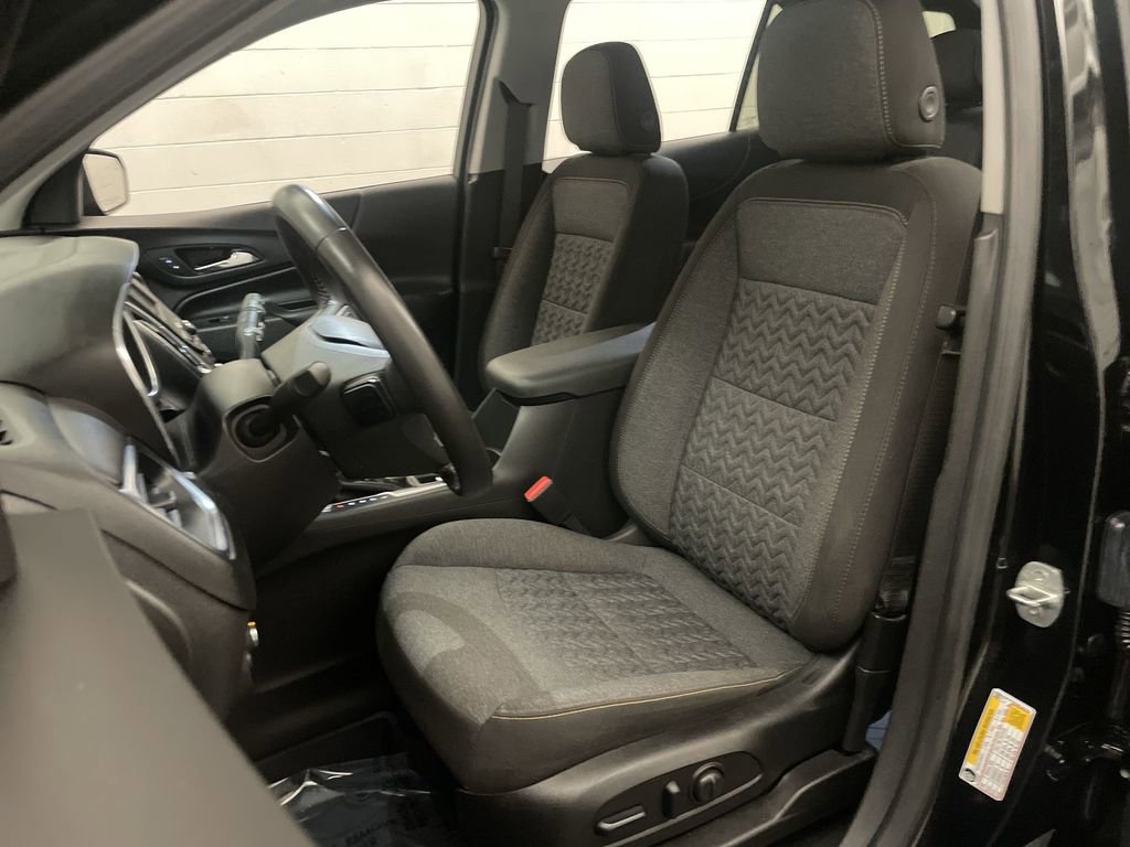 Used 2022 Chevrolet Equinox LT image 13
