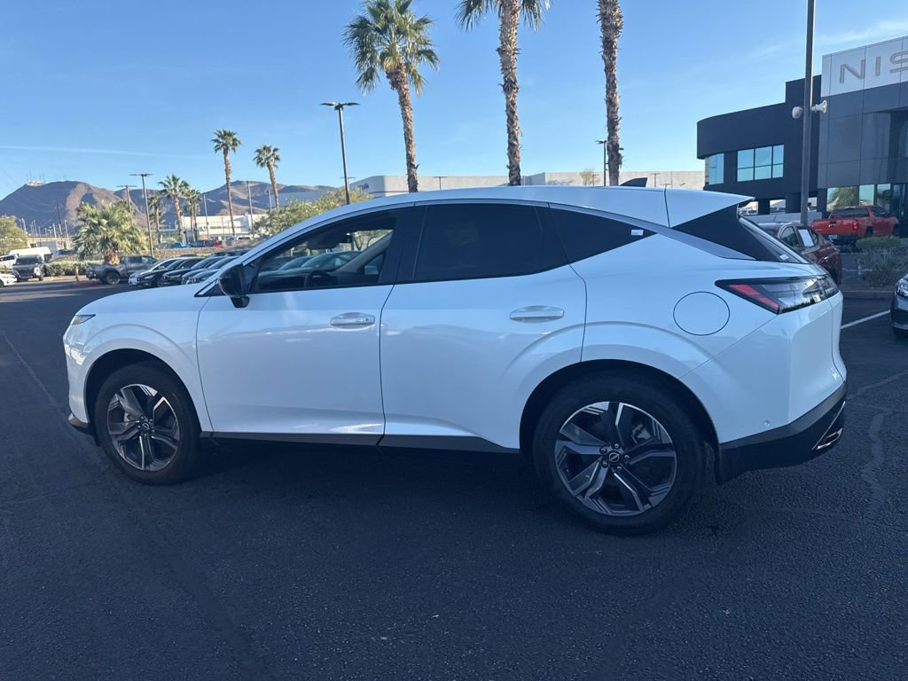 Used 2025 Nissan Murano SV image 14