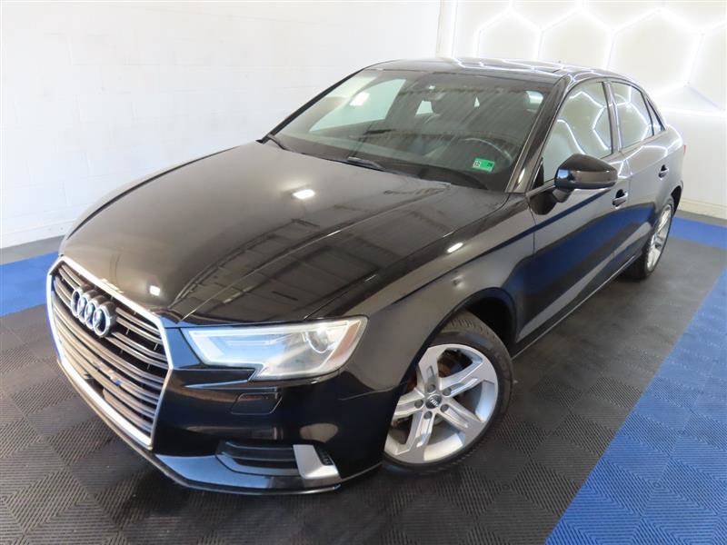 Used 2018 Audi A3 2.0T Premium image 4