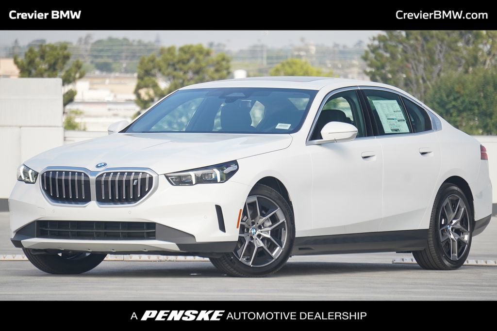 Used 2026 BMW i5 eDrive40 image 1