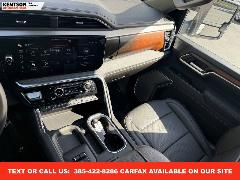 Used 2025 GMC Sierra 3500 Denali w/ Denali Reserve Package image 26