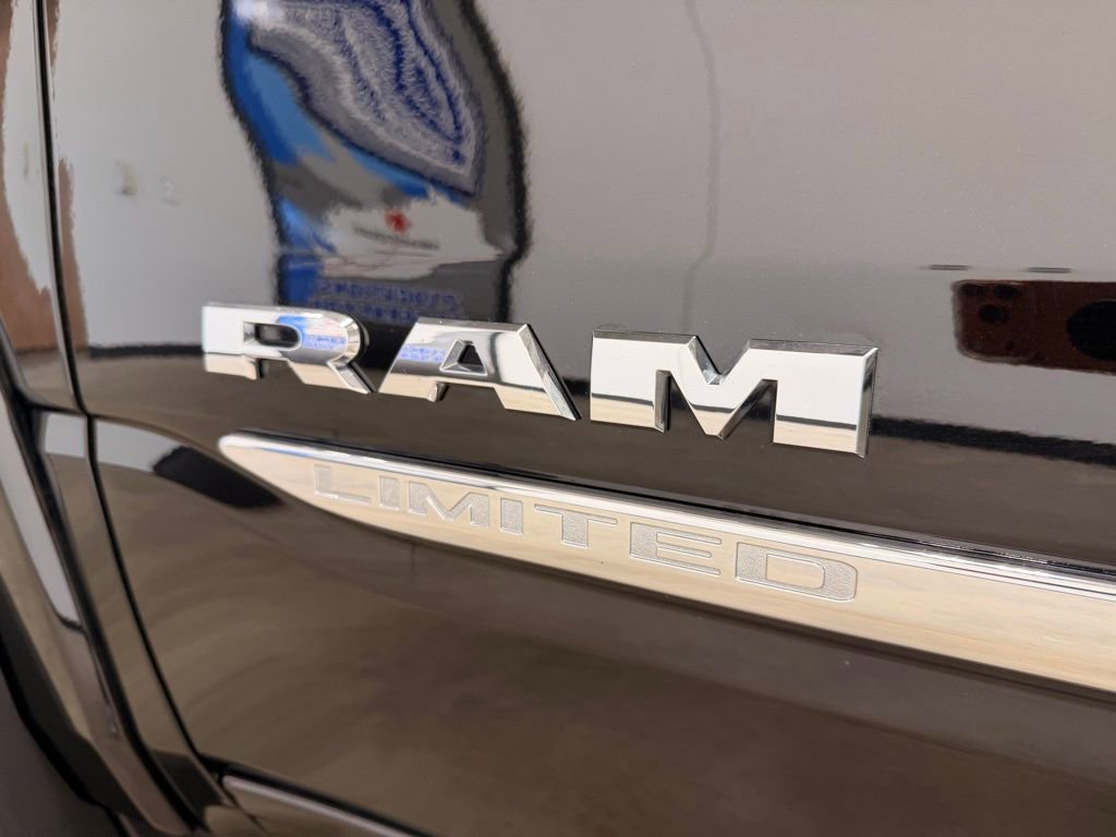 Used 2020 RAM 1500 Limited image 15